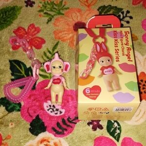 Sonny Angel Kiss Kiss Series